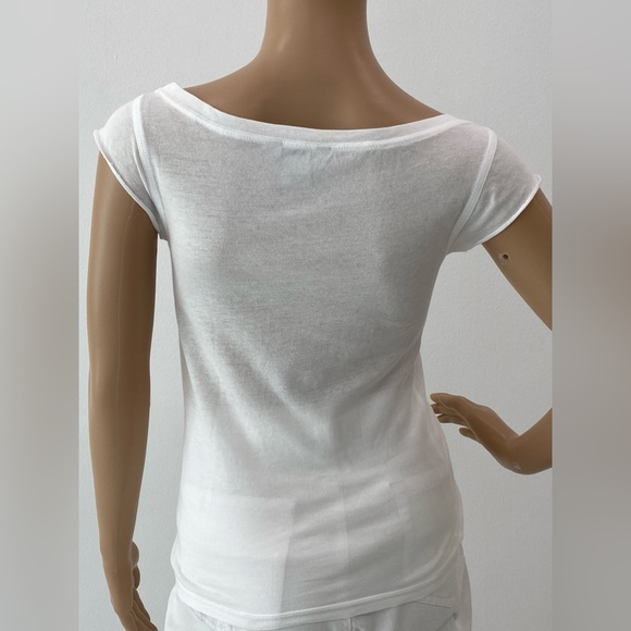 Adorable “A La Mode” Guess Embellished Top - Picture 10 of 11